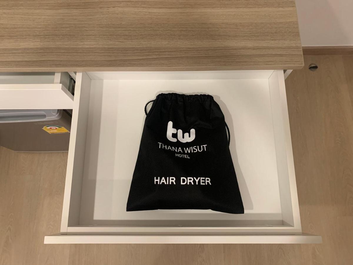 Thana Wisut Hotel Bangkok Dış mekan fotoğraf